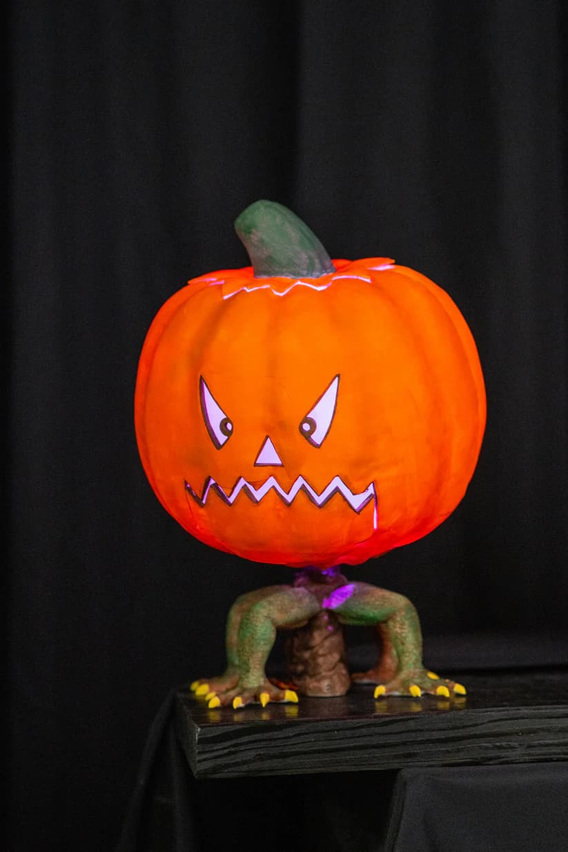 Dancing Pumpkin alternate angle showing base and detail.